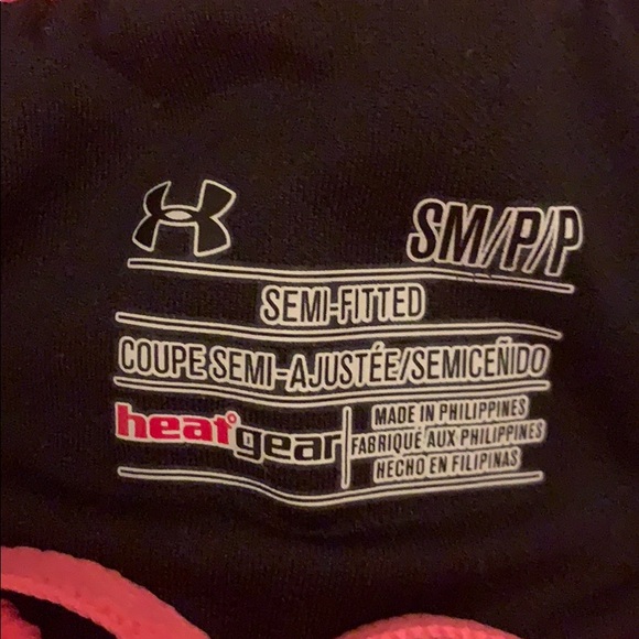 Under Armour Retro Shorts - Picture 5 of 6